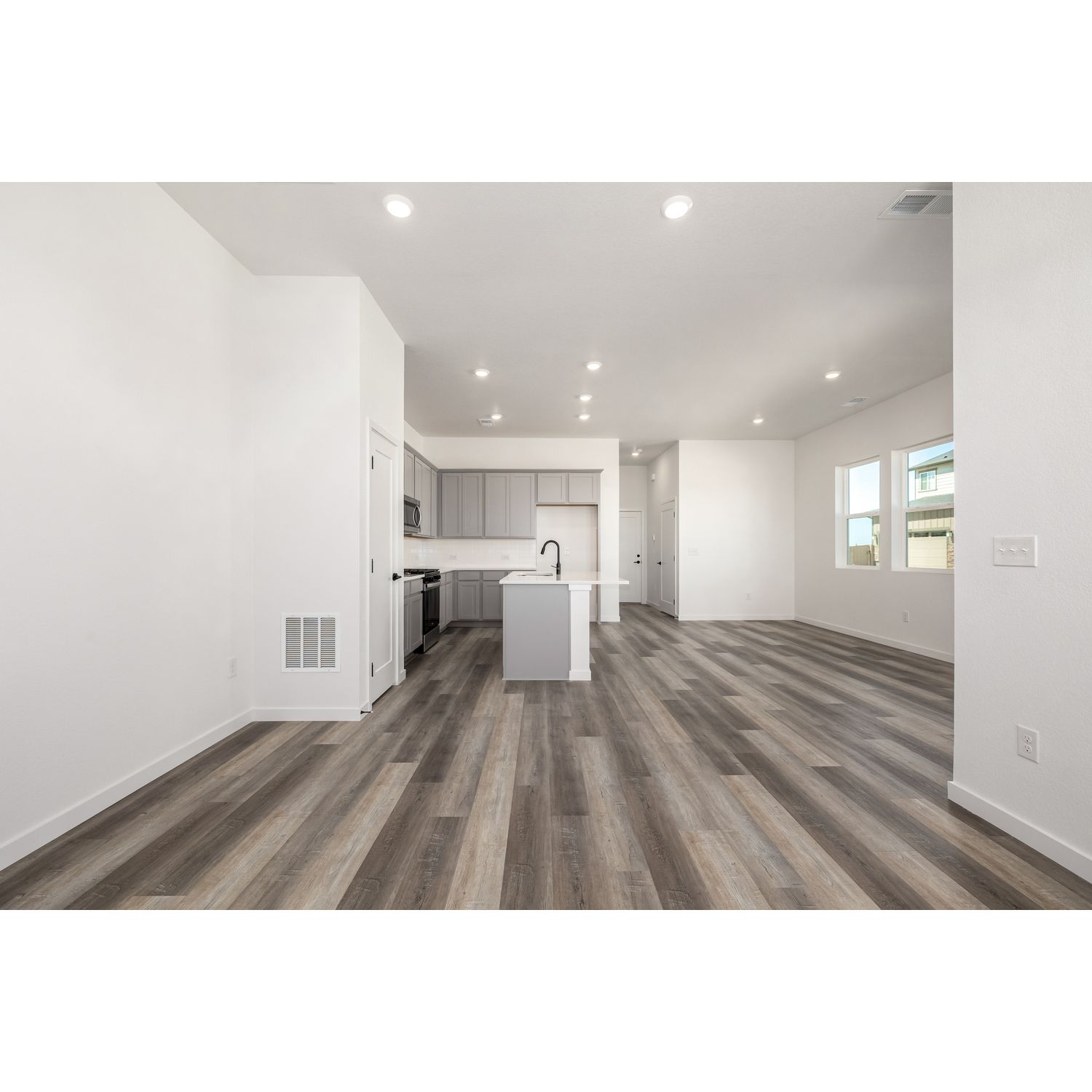 20500 E. 58th Ave (Glenwood) - floorplan image