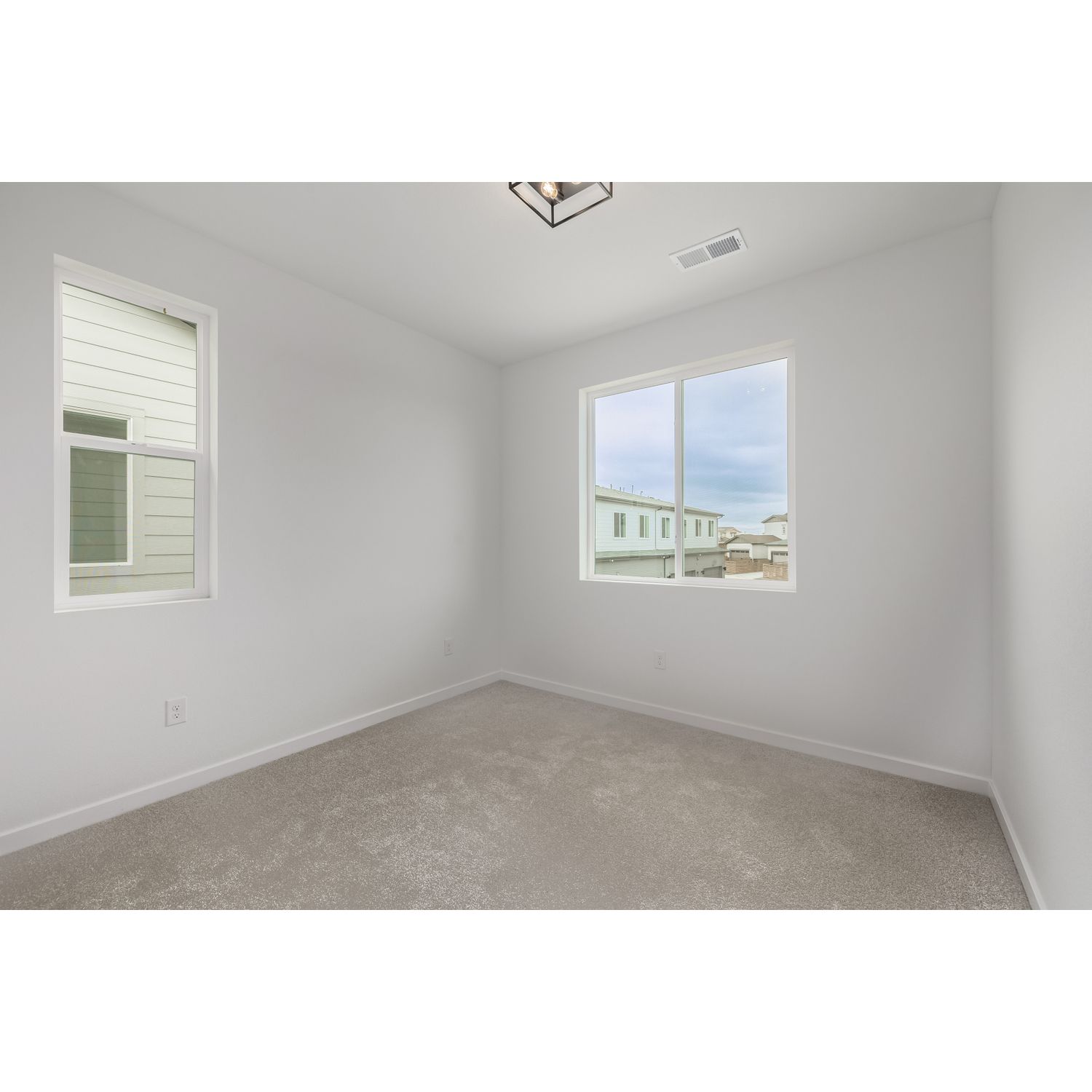 20520 E. 58th Ave (Silverton) - floorplan image