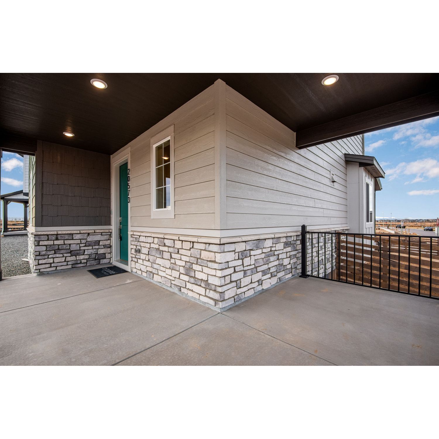 20573 E 57th Avenue (Plan 2805)