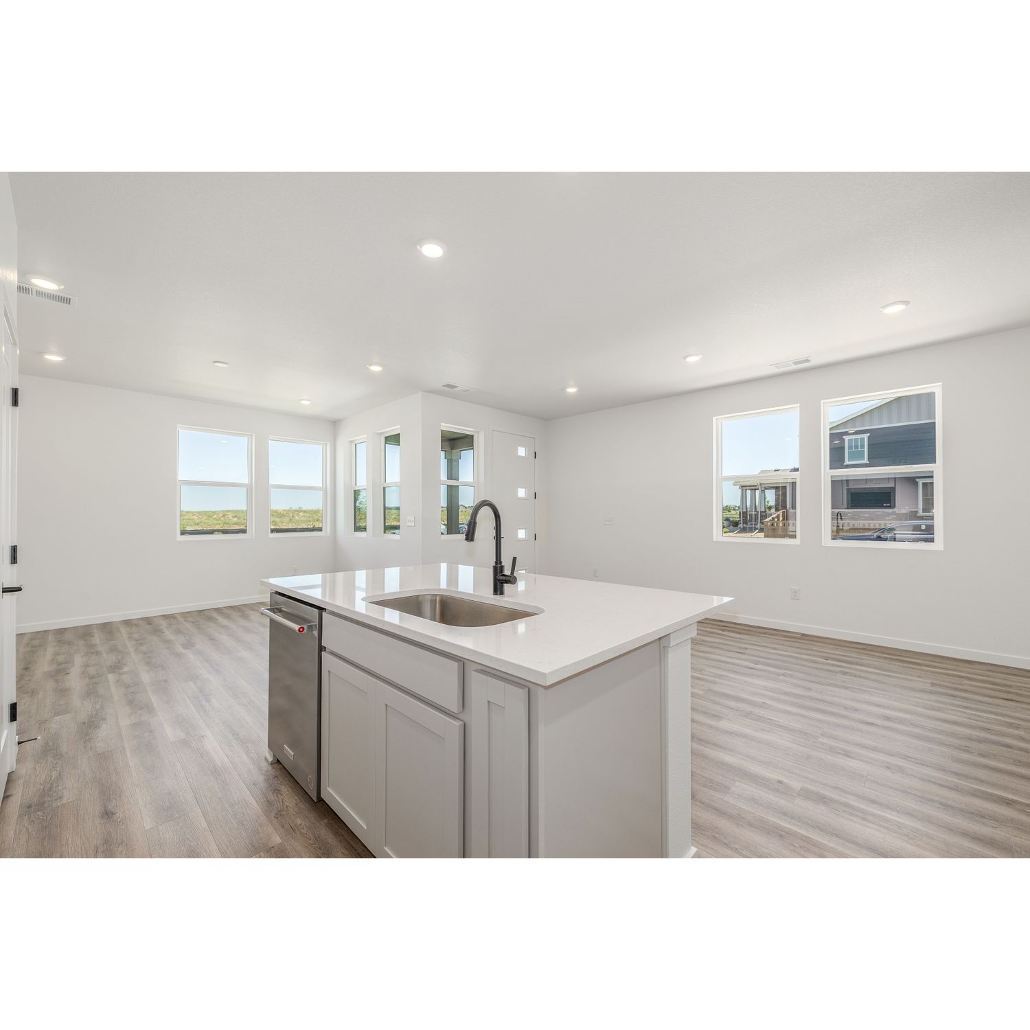 20542 E. 58th Ave (Glenwood) - floorplan image