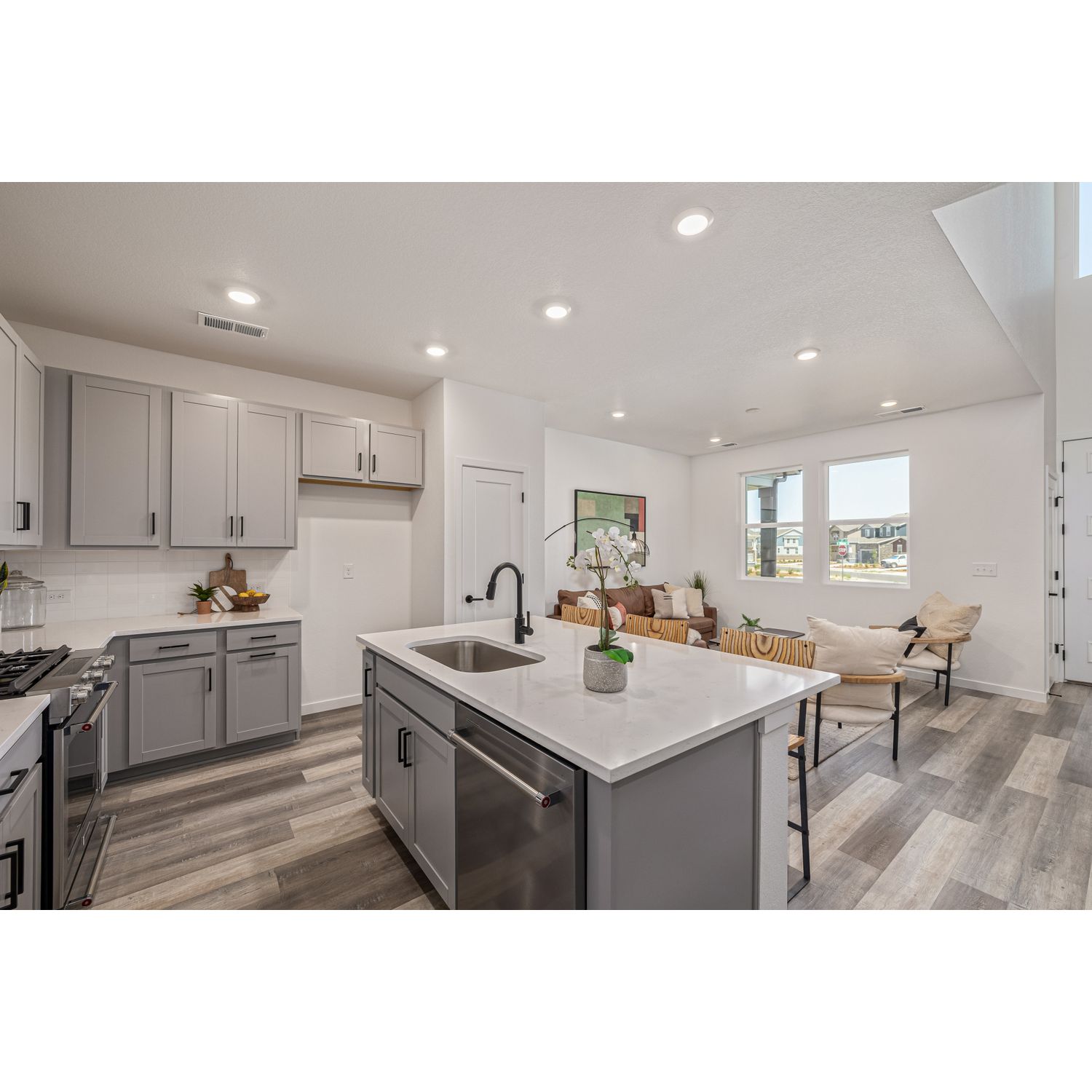 5688 N. Killarney Court (Empire) - floorplan image