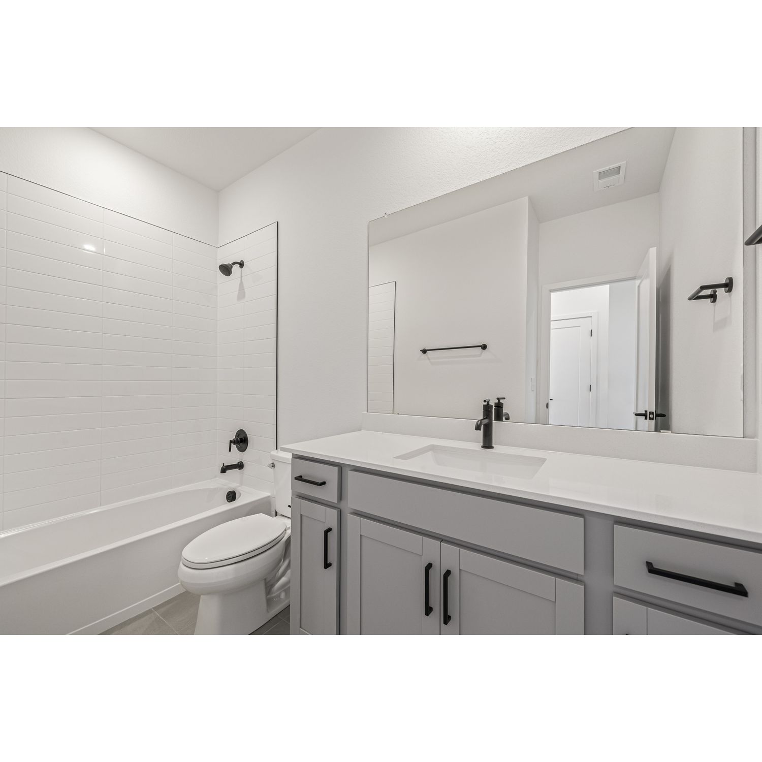 5688 N. Killarney Court (Empire) - floorplan image