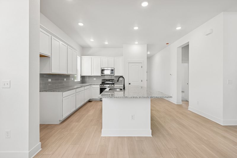 21244 E. 62nd Avenue (Brookpark) - floorplan image