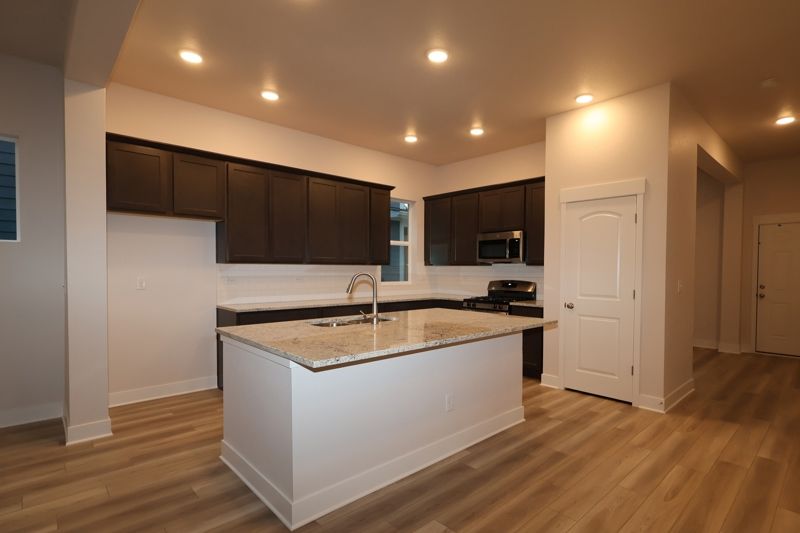 21064 E. 62nd Avenue (Brookpark) - floorplan image
