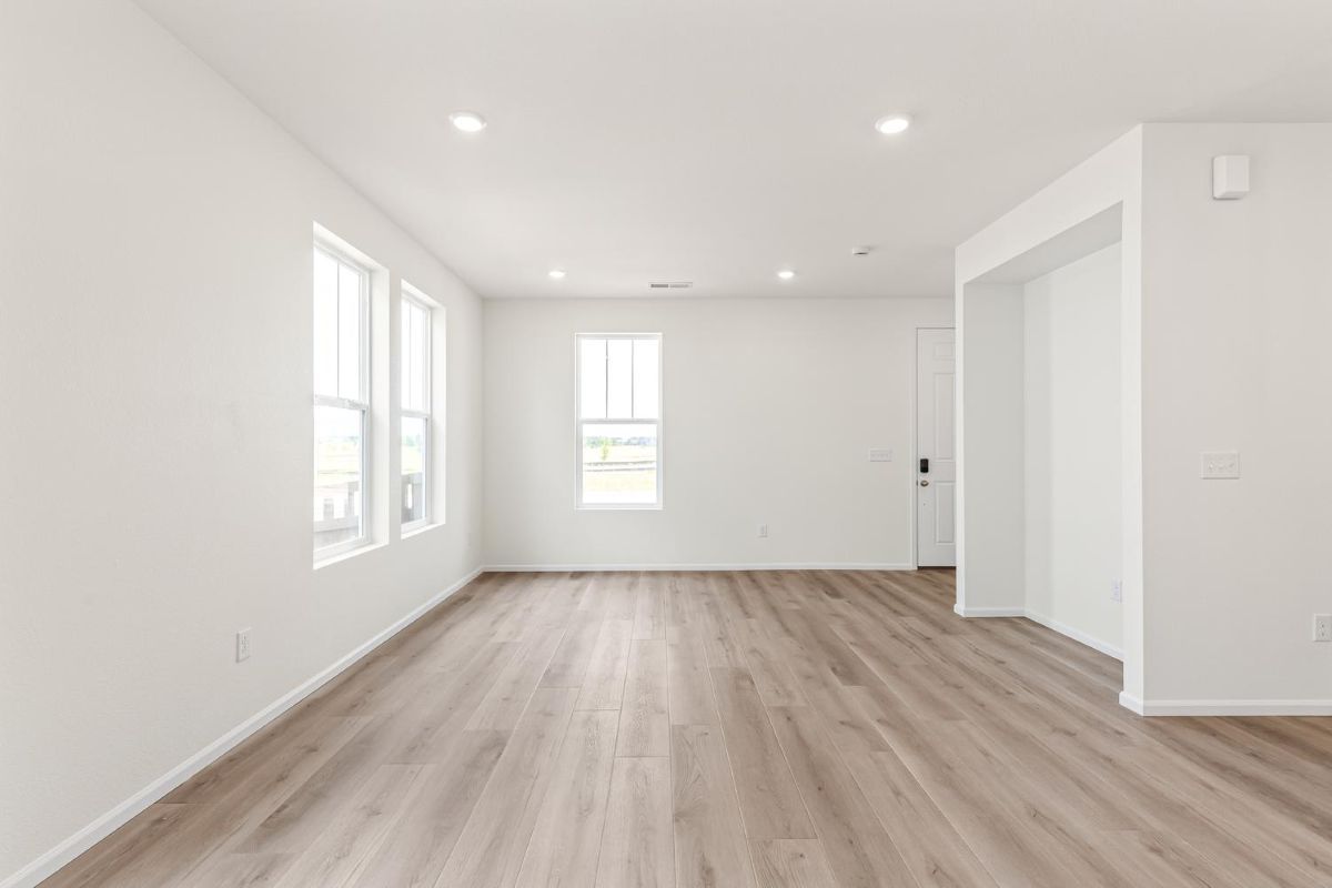 5753 N. Lisbon St. (Plan 1672 Modeled) - floorplan image