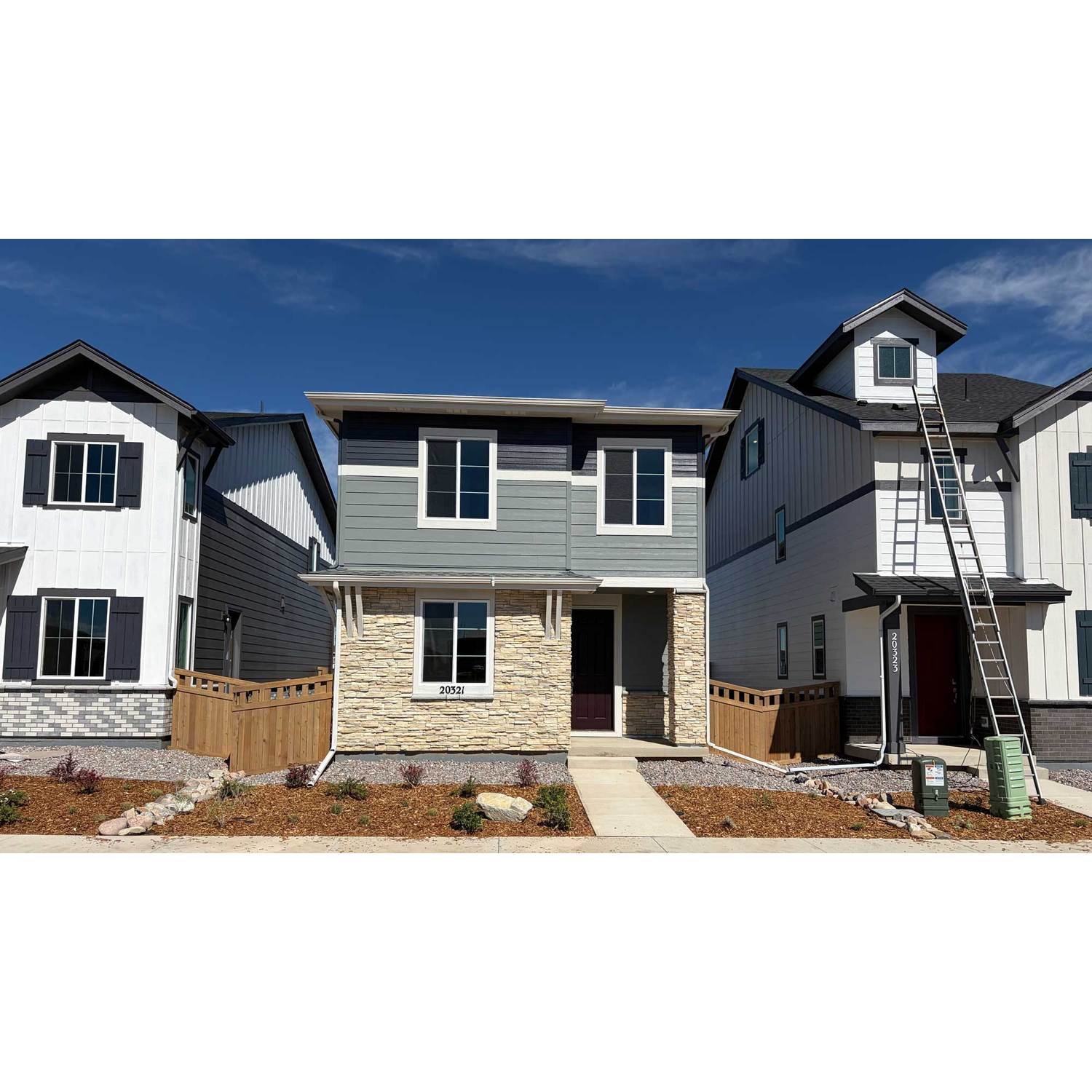 20321 E. 57th Avenue (Rosewood | Residence 21225)